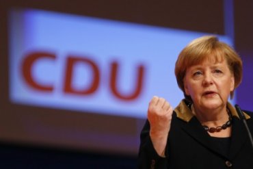 Партия Меркель требует санкций против украинской власти