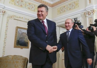 Янукович решил свои проблемы. Путин опять дает деньги