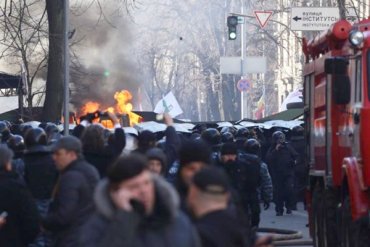 СБУ и МВД поставили оппозиции ультиматум