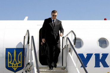 Янукович бежал в Харьков