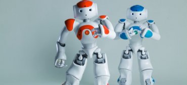 В японском банке появятся человекообразные роботы