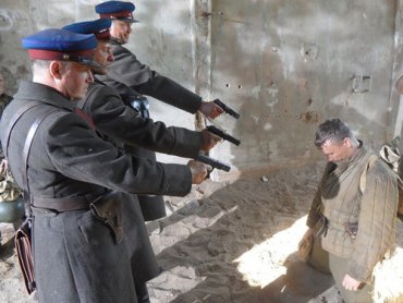 Боевики не бегут из Углегорска только из-за заградотрядов МВД РФ