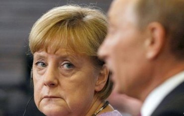 Путин уговорит Меркель и Олланда ввести в Украину миротворцев