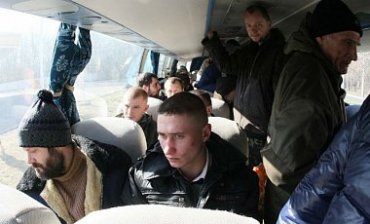 Из плена боевиков освобождено 140 украинских военных