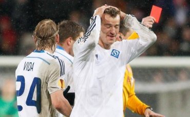 УЕФА запретил киевскому «Динамо» играть в майках с надписью «Героям слава»