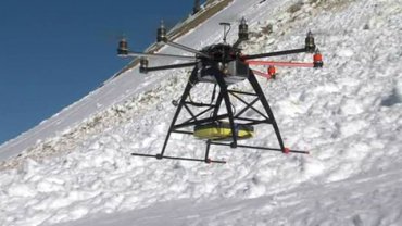 В Альпах дроны приспособят для поиска попавших под лавину людей