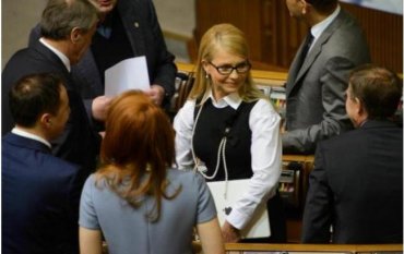 Порошенко пригласил Тимошенко на встречу