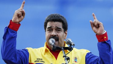 Президент Венесуэлы прервал свою речь о девальвации, чтобы поздравить Месси