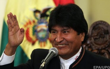 Боливийцы проголосовали против избрания президента на четвертый срок