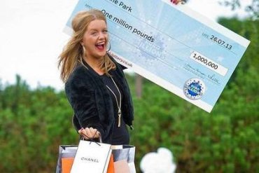 Выигрыш лотерею миллиона фунтов испортил жизнь жительнице Шотландии