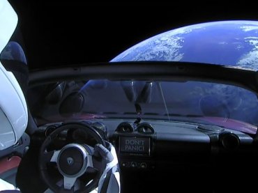 Что будет дальше с электромобилем Tesla в космосе