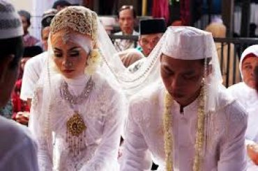 Мусульманам Индонезии грозит 5 лет тюрьмы за секс до брака