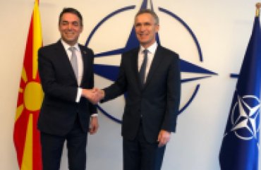 Македония подписала протокол о вступлении в НАТО