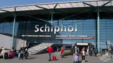 В аэропорту Амстердама задержали российскую журналистку