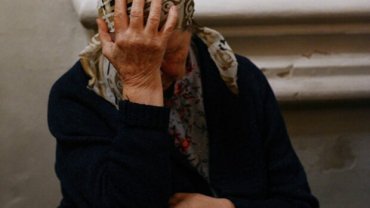 Украинцев могут лишить пенсий после массовой проверки