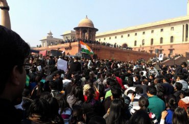 Протесты в Индии не утихают после приезда Трампа