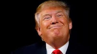 Советник Трампа рассказал, что экс-президент «счастливее, чем когда-либо»