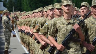 В Украине отменят призыв на срочную военную службу: названа дата