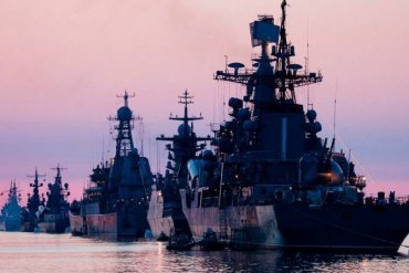 Россия собирается заблокировать Черное и Азовское моря