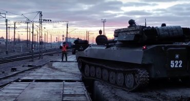 Минобороны РФ показало вывод войск из оккупированного Крыма