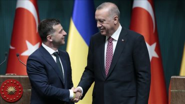 Зеленский обсудил с Эрдоганом признание Путиным “ЛДНР”