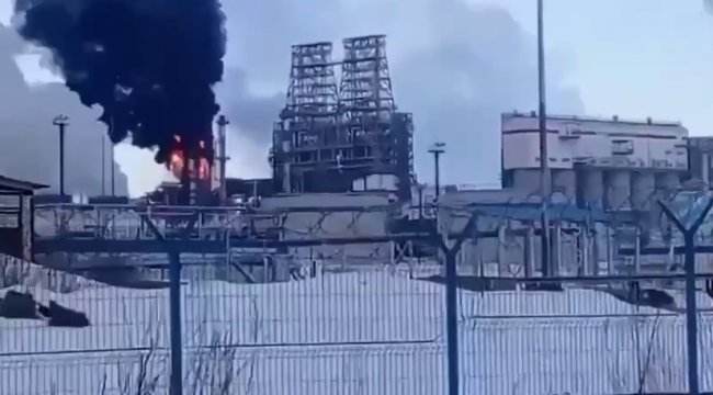Под Ростовом горит нефтеперерабатывающий завод: летом его атаковали дроны