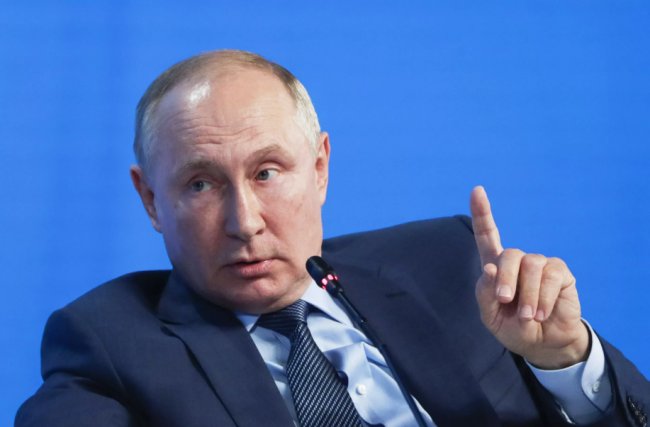 Путін назвав Росію найкращою у світі країною