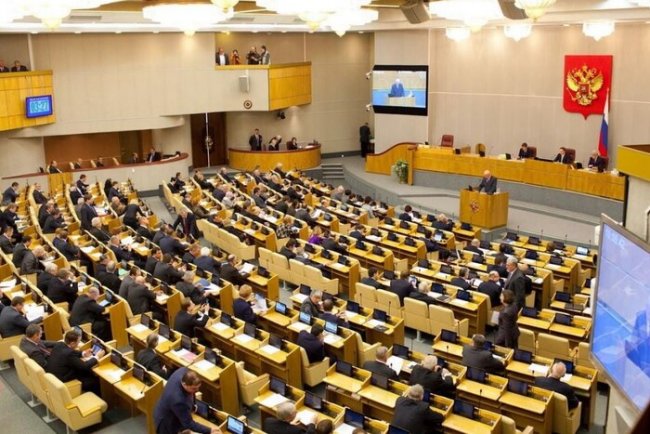 Держдума та Радфед проведуть позапланове засідання після звернення Путіна