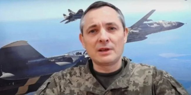 В небі над Україною виявлені ворожі повітряні кулі з відбивачами
