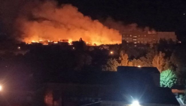 В Мариуполе ночью прогремели мощные взрывы