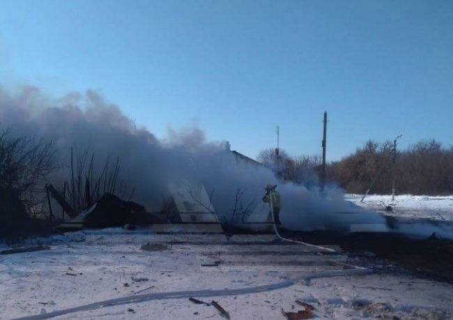 У Бєлгородській області впав російський військовий літак Су-25: подробиці і фото