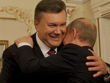 Янукович сдал украинскую трубу России