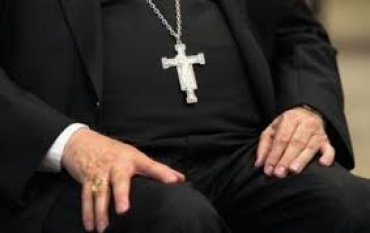 Словенская католическая церковь выплатит 80 тысяч евро жертве священника-педофила