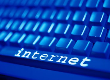 Интернет во всем мире может «подвиснуть»