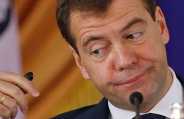 Медведев не хочет, чтобы россияне называли его Димоном