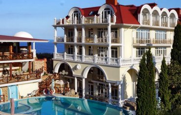 Российские туроператоры ожидают от крымских отелей снижения цен для россиян вдвое