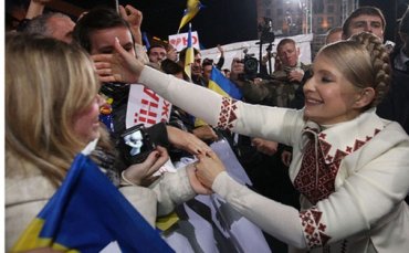 Тимошенко возвращается в большую политику