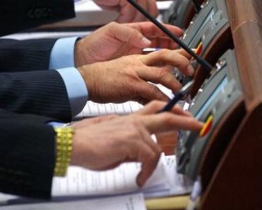 В ВР Украины не будут пока рассматривать резонансные законопроекты, против которых выступали церкви