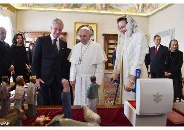 Папа Римский встретился с королем и королевой Бельгии