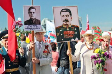 Российские пользователи соцсетей хотят возвращения Сталина
