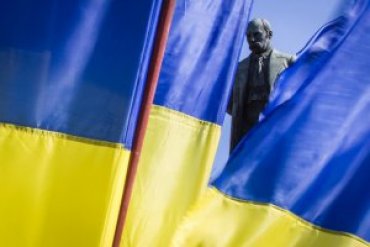В Крыму суд признал флаг Украины запрещенной символикой