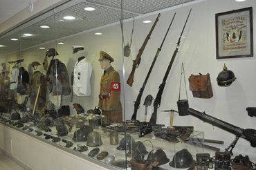 В Донецке разграбили музей Великой Отечественной войны