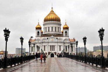 Социологи посчитали количество верующих и атеистов в Москве