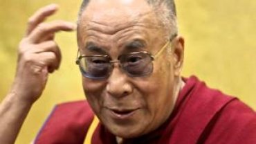 Власти Китая обвинили Далай-ламу в неуважении к буддизму