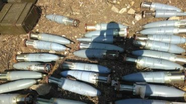 Полторак просит миллиарды гривен на охрану боеприпасов в Украине