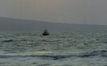 В Азовском море задержали судно с тоннами рыбы на борту