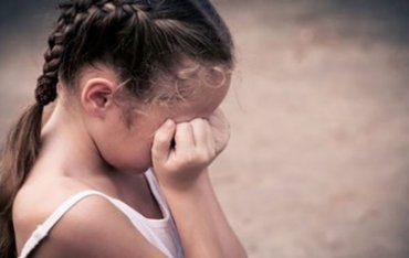 В Житомире дедушка изнасиловал 7-ми летнюю девочку
