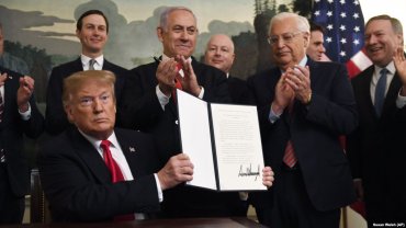 Трамп подписал декларацию о признании Голанских высот территорией Израиля