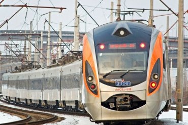 Украина прерывает железнодорожное сообщение с Польшой