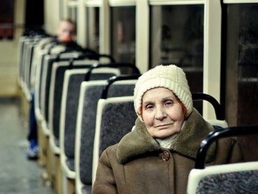 Для их же безопасности: В Запорожье перестали бесплатно перевозить пожилых людей